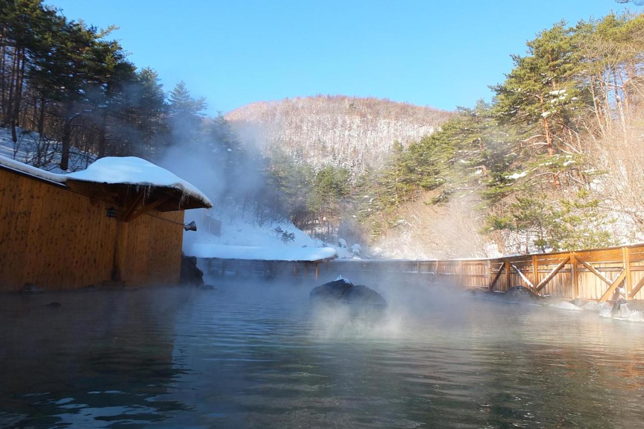 Urakusatsu Tou Kusatsu (Gunma) Exterior foto